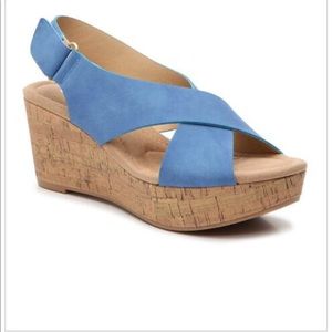 Cl by Laundry wedges